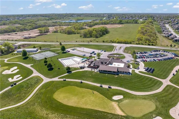 $699,900 | 1559 Brompton Lane, Raymore, MO 64083