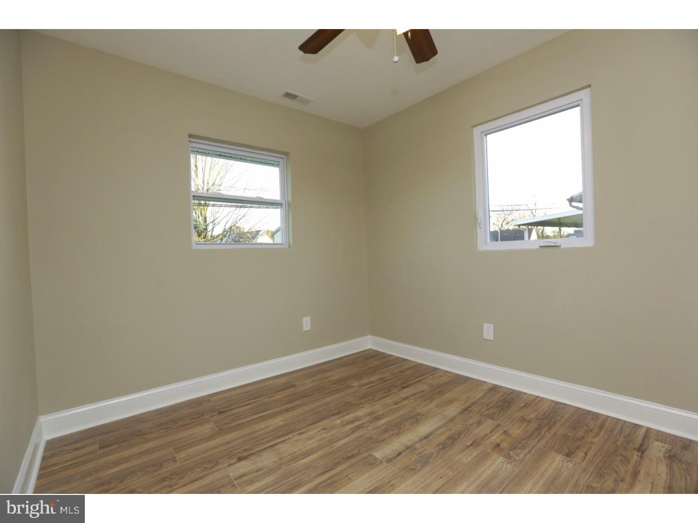 4 Verdant Road Levittown, PA 19057 - Photo 16 of 25