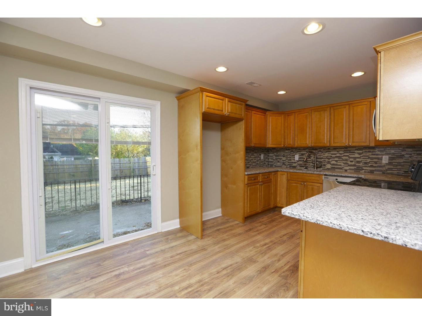 4 Verdant Road Levittown, PA 19057 - Photo 10 of 25