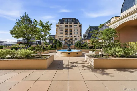 $850,000 | 925 Lincoln Street, Unit 5B, Denver, CO 80203