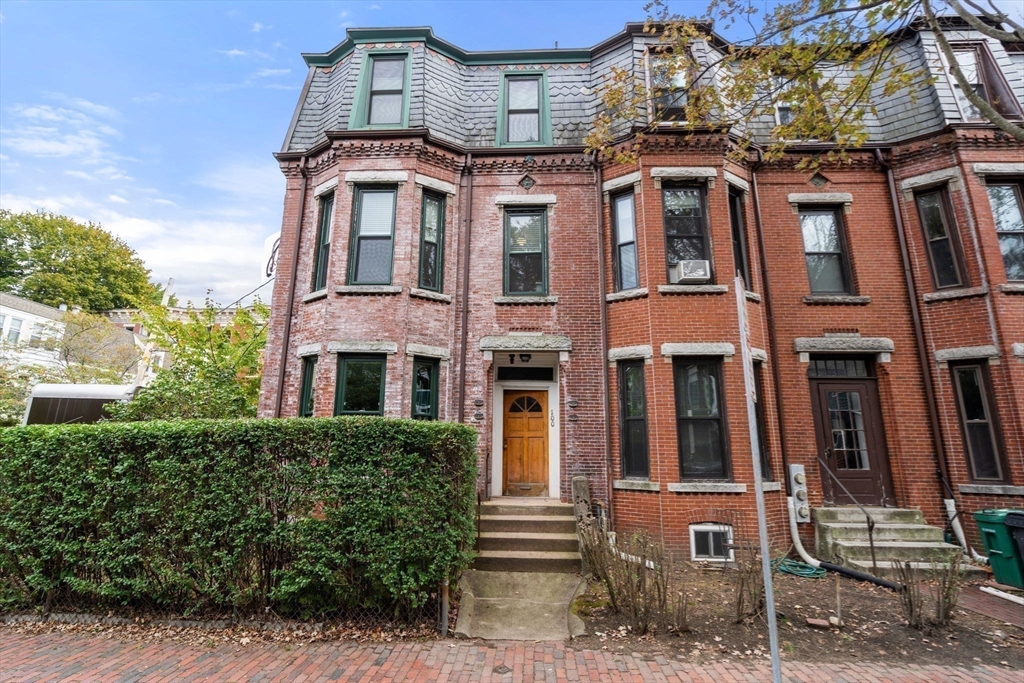 100 Magazine Street, Unit 2 Cambridge, MA 02139 - Photo 11 of 15 front view of a building