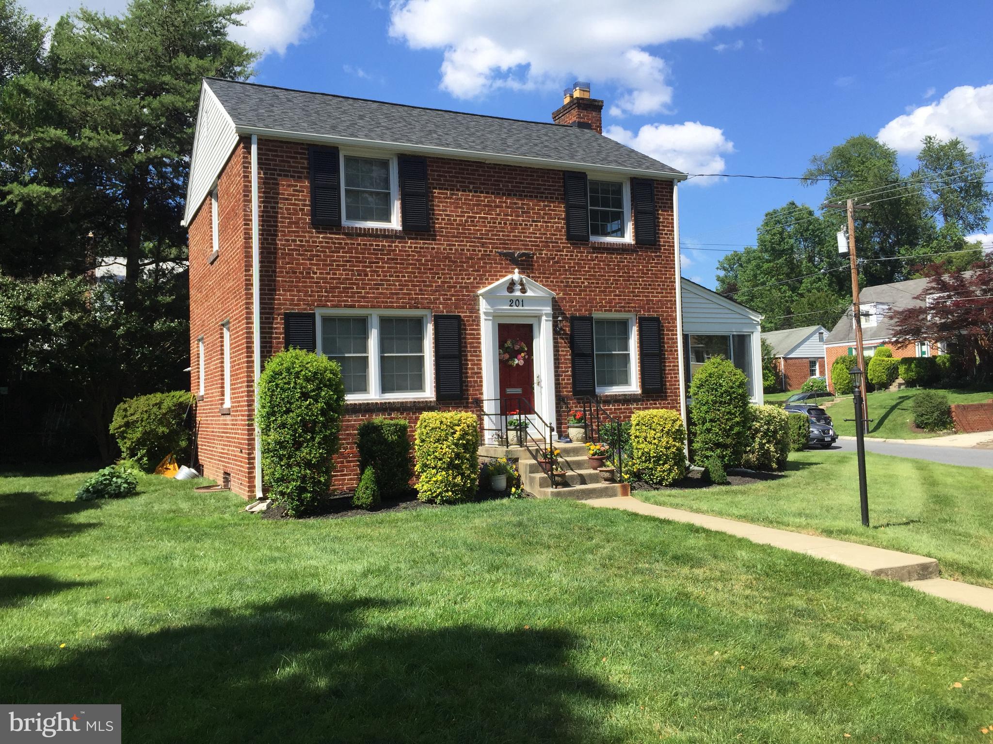 201 Baden Street Silver Spring, MD 20901 - Photo 1 of 42 Gallery Image 1