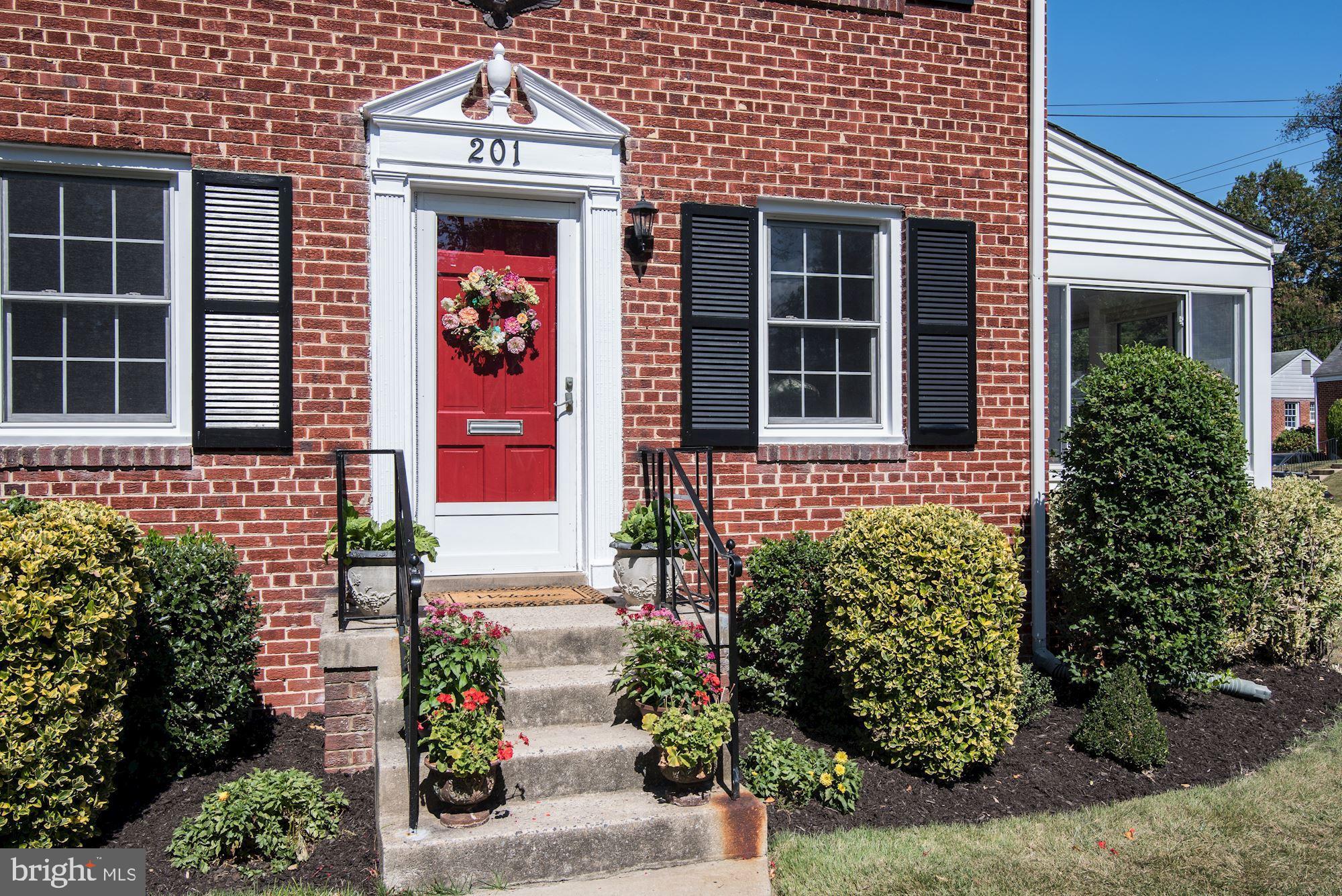201 Baden Street Silver Spring, MD 20901 - Photo 3 of 42 Gallery Image 3