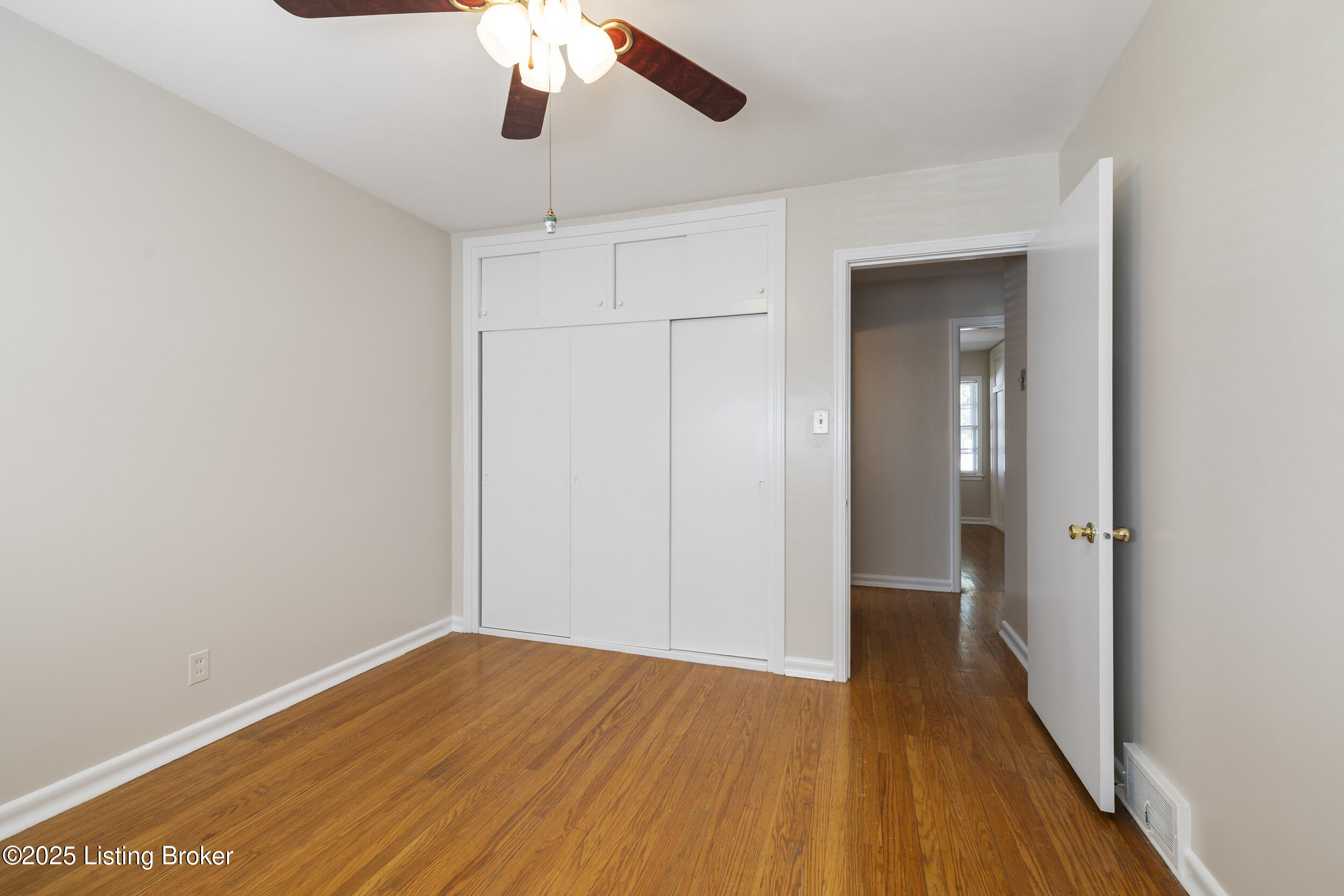 222 Brunswick Road Louisville, KY 40207 - Photo 21 of 40 3U8A7483