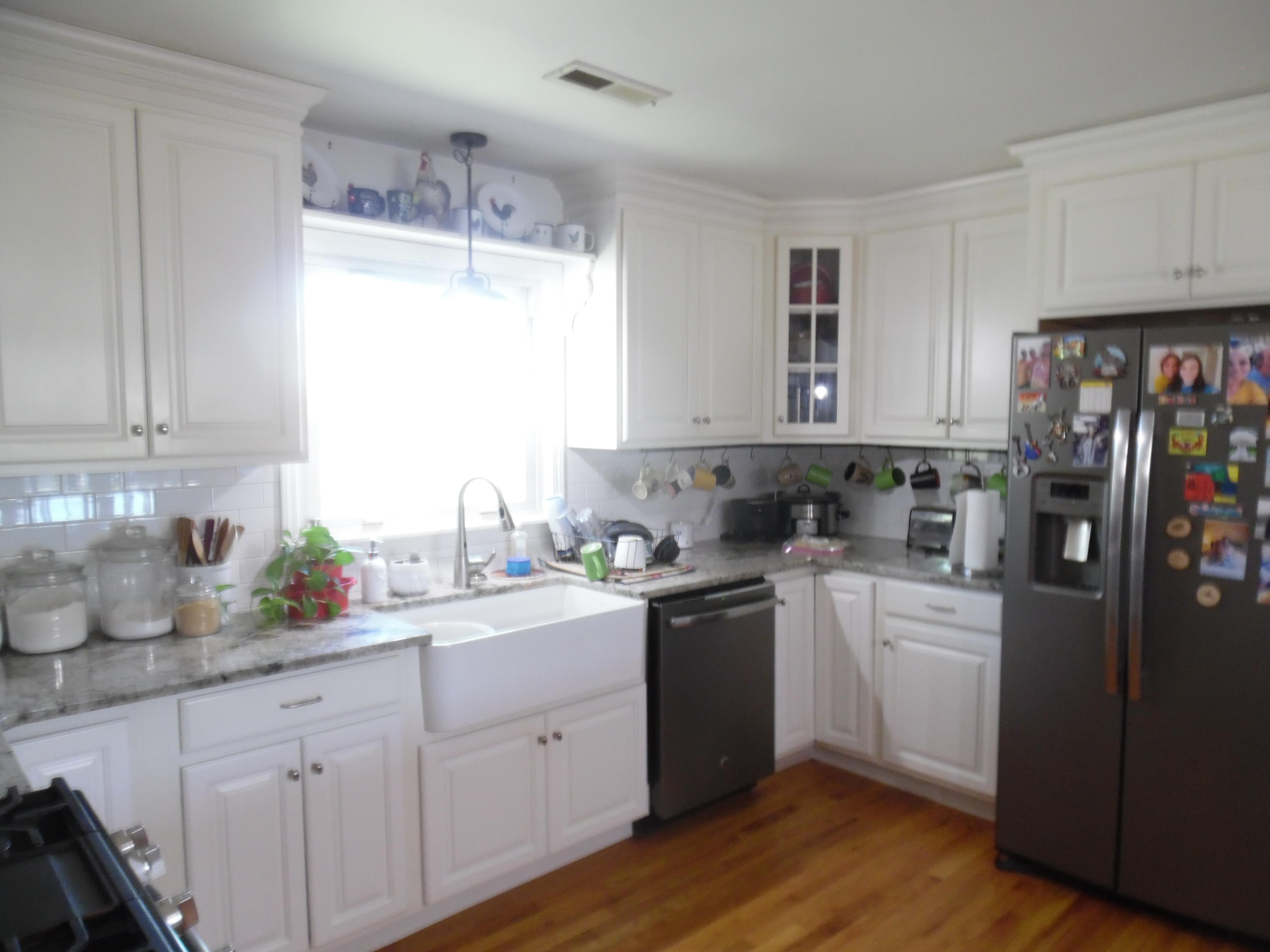 320 Duncan Road Frankfort, KY 40601 - Photo 8 of 37 SAM_1136