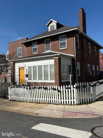 $400,000 | 1801 West 10th Street, Wilmington, DE 19805