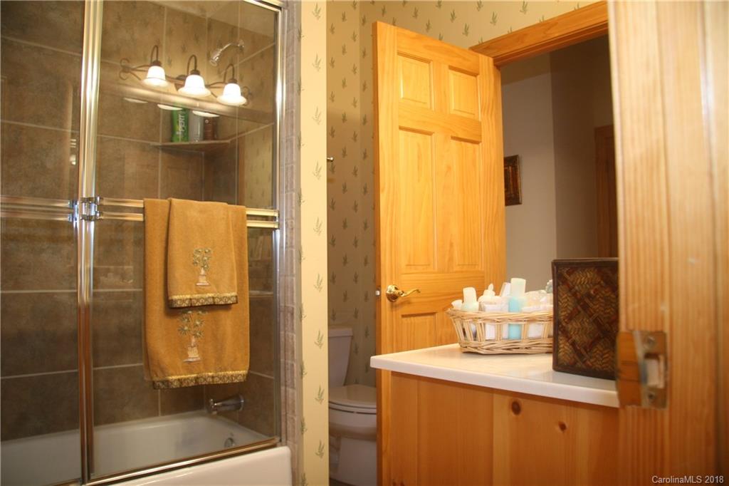 44 Two Ponds Road Sapphire, NC 28774 - Photo 17 of 22 Gallery Image 17