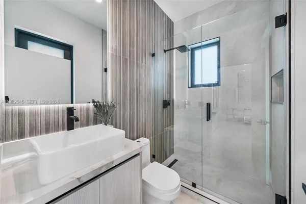 $8,750 | 2937 Southwest 21st Street, Unit 1, Miami, FL 33145