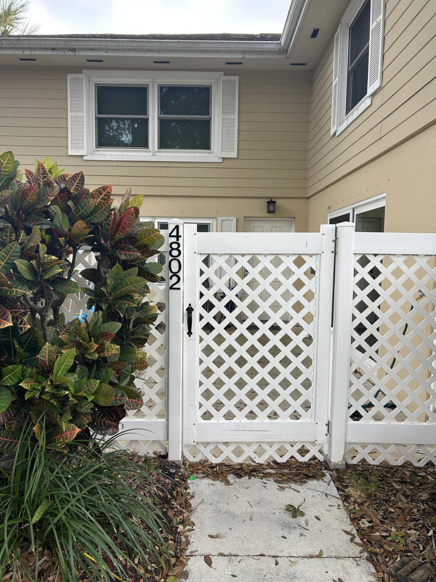 4802 Roxbury Court Boynton Beach, FL 33436 - Photo 13 of 23 a front view of a house