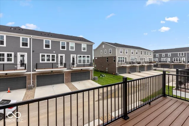 $339,990 | 7305 Bayview Run, Unit 13605, McCordsville, IN 46055