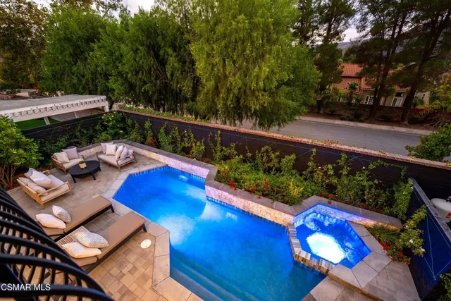 $1,749,000 | 5034 Evanwood Avenue, Oak Park, CA 91377