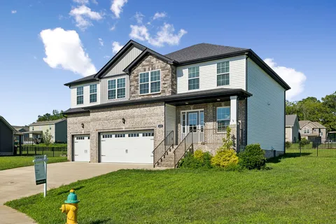 $479,950 | 429 Crestwicke Court, Clarksville, TN 37043
