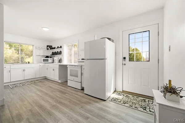$279,900 | 7229 Madison Street, Sangerfield, NY 13480