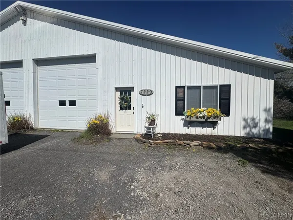 $279,900 | 7229 Madison Street, Sangerfield, NY 13480