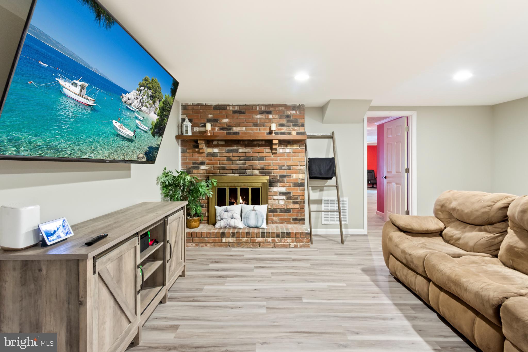 620 South Frizzellburg Road Westminster, MD 21158 - Photo 37 of 64 Cozy retreat with a scenic view.