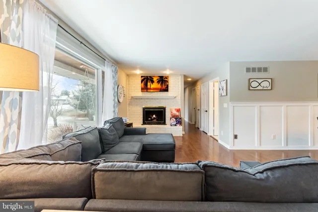 $699,900 | 620 South Frizzellburg Road, Westminster, MD 21158