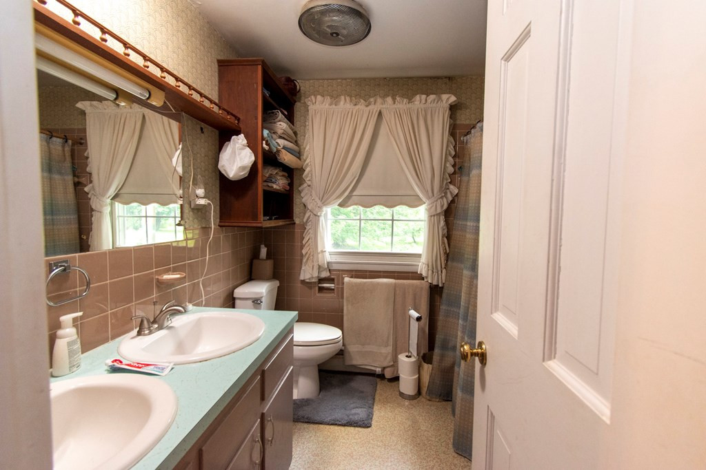 1765 Lake Shore Road Chazy, NY 12921 - Photo 36 of 54 Gallery Image 36