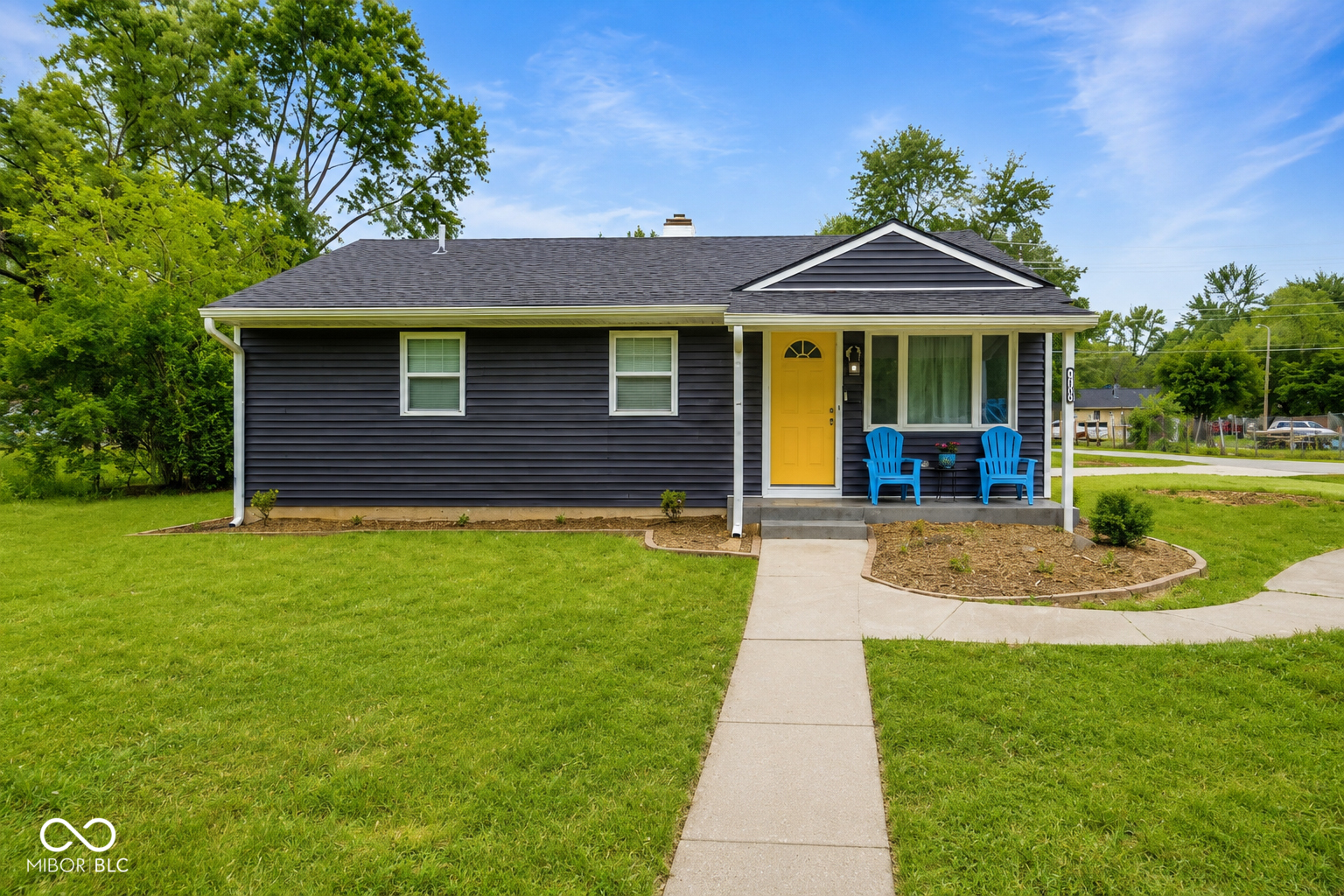 2008 Riviera Street Indianapolis, IN 46260 - Photo 1 of 27 Gallery Image 1