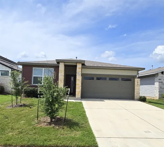 $1,995 | 183 Shawii Pass, Leander, TX 78641