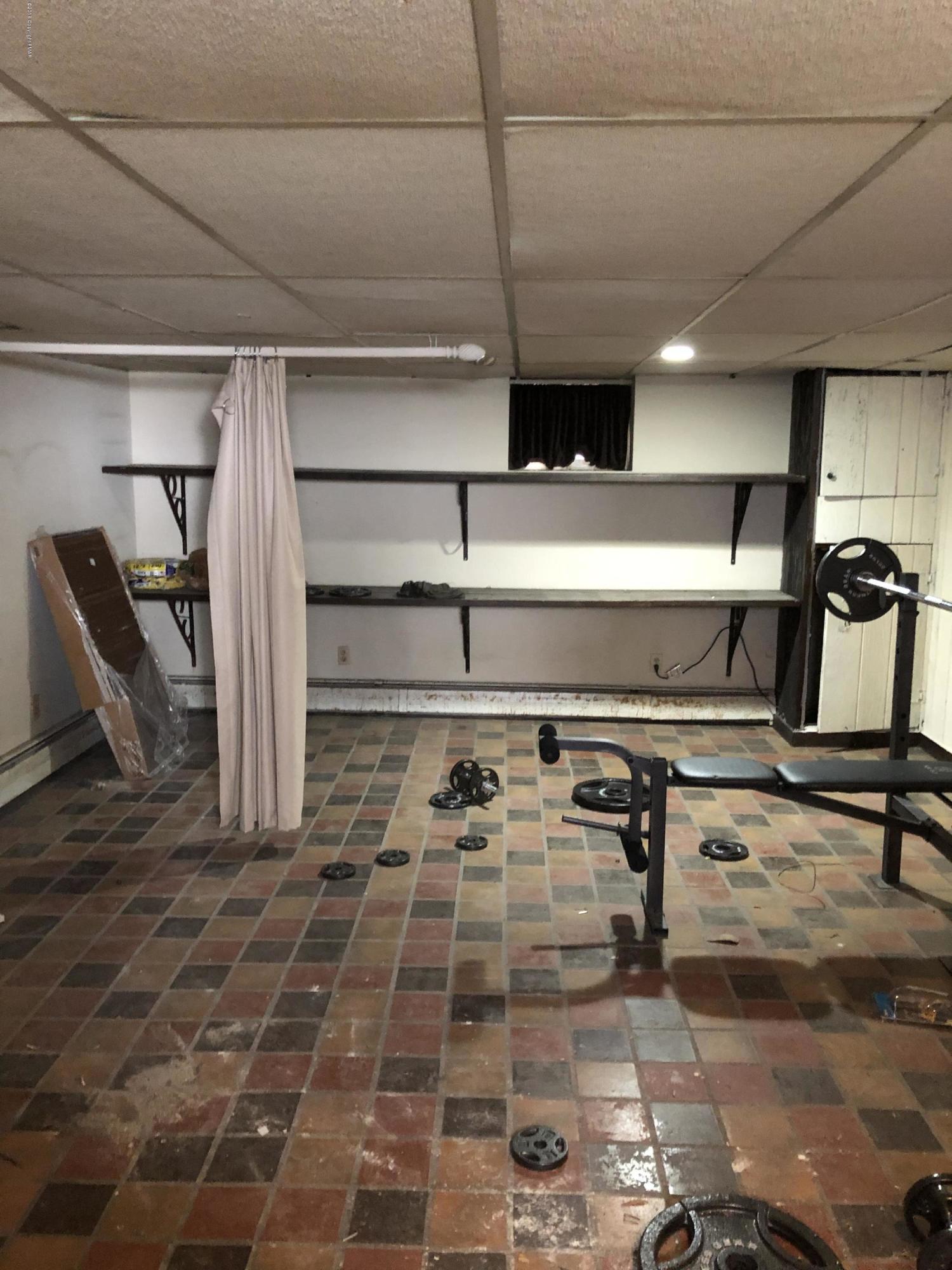 120 Ridgeway Street East Stroudsburg, PA 18301 - Photo 20 of 26 9566E54E-E511-4459-8AD3-7520BA4ED7B2