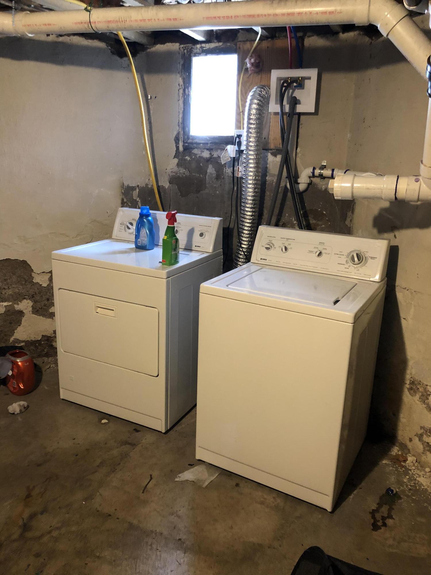 120 Ridgeway Street East Stroudsburg, PA 18301 - Photo 24 of 26 7E46E69C-635A-402E-B841-267FD139C278