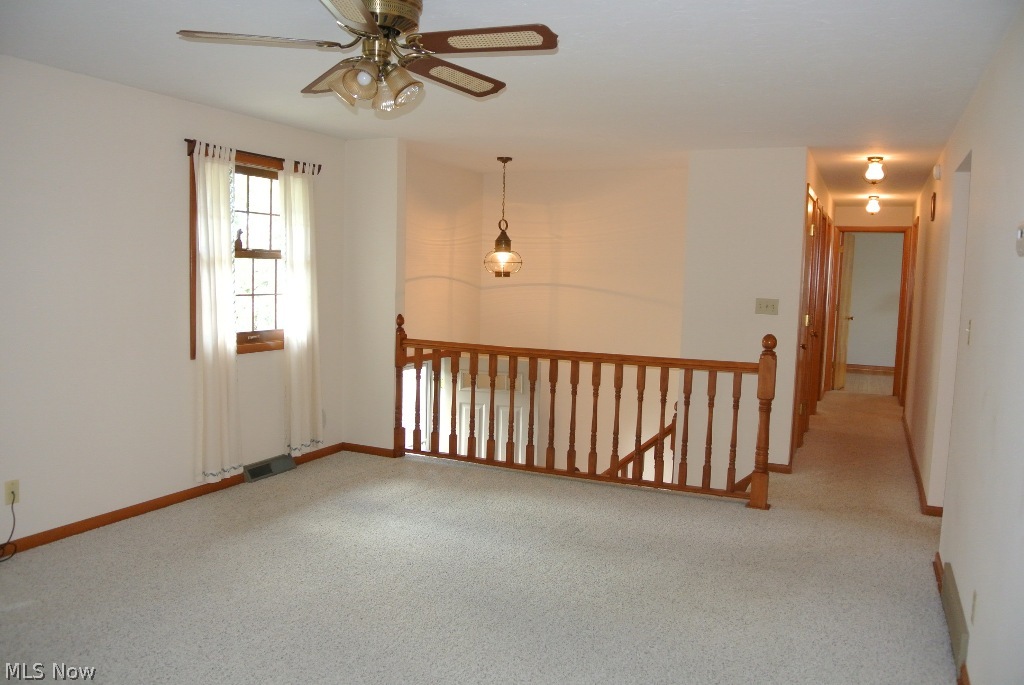 1159 Gulf Road Elyria, OH 44035 - Photo 2 of 25 Gallery Image 2