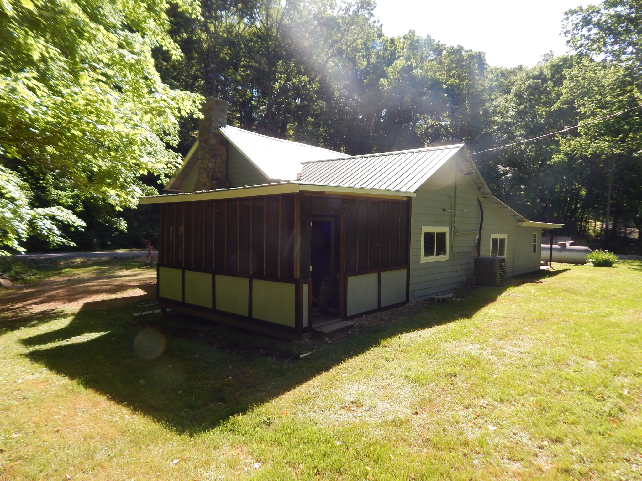1435 Halliburton Road Vanleer, TN 37181 - Photo 13 of 45 Gallery Image 13