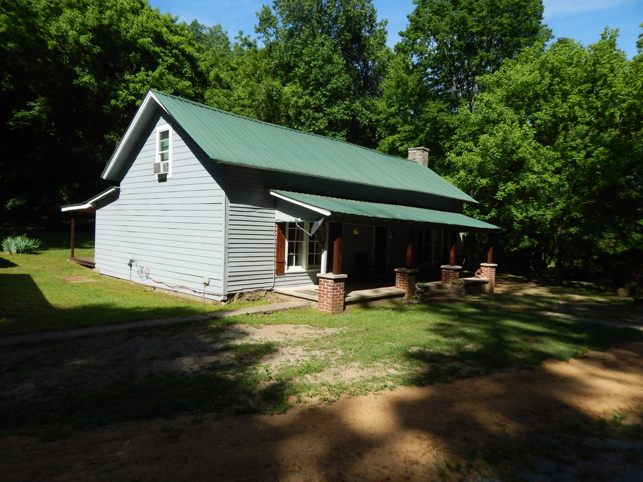 1435 Halliburton Road Vanleer, TN 37181 - Photo 4 of 45 Gallery Image 4