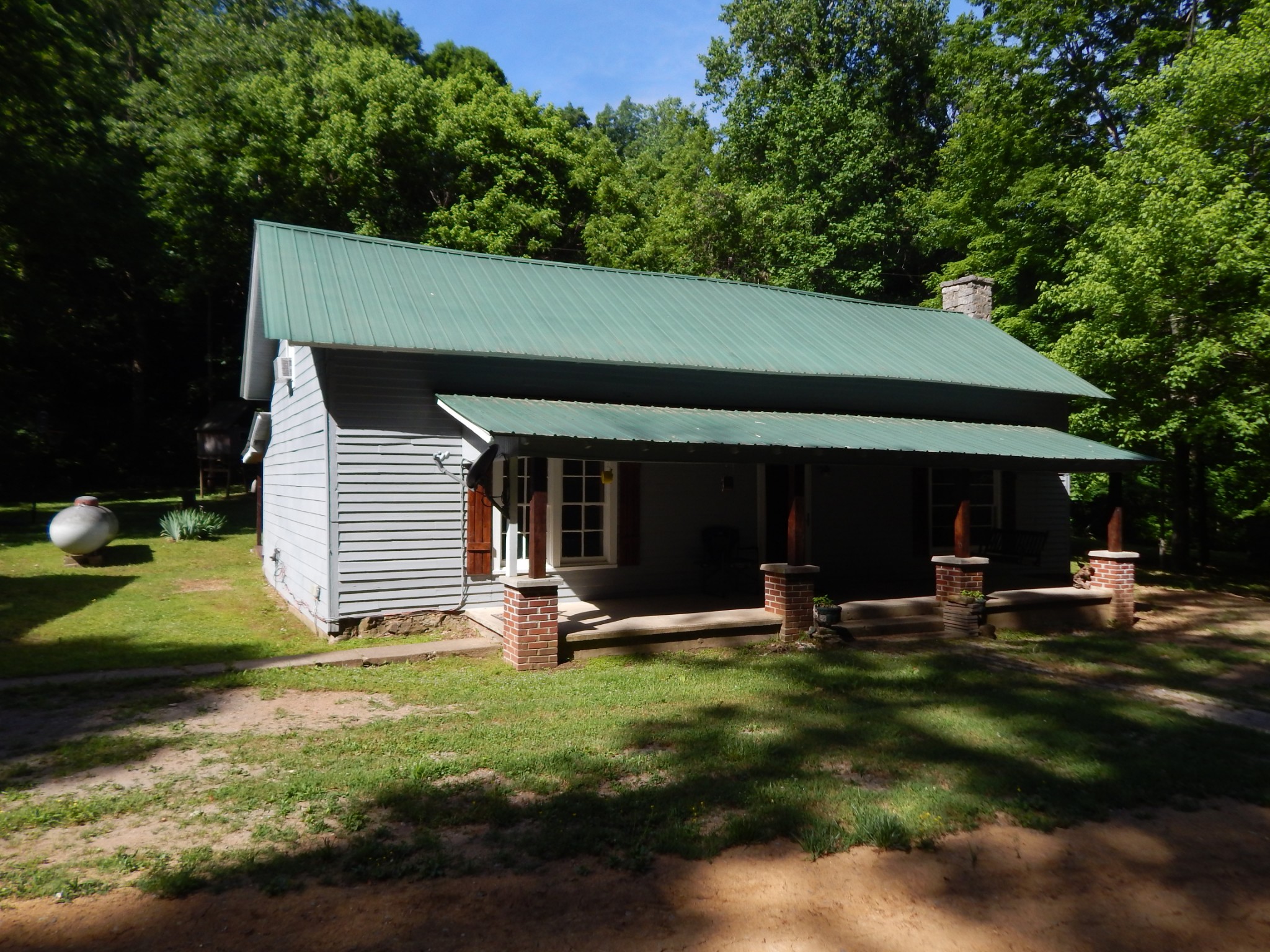 1435 Halliburton Road Vanleer, TN 37181 - Photo 5 of 45 Gallery Image 5