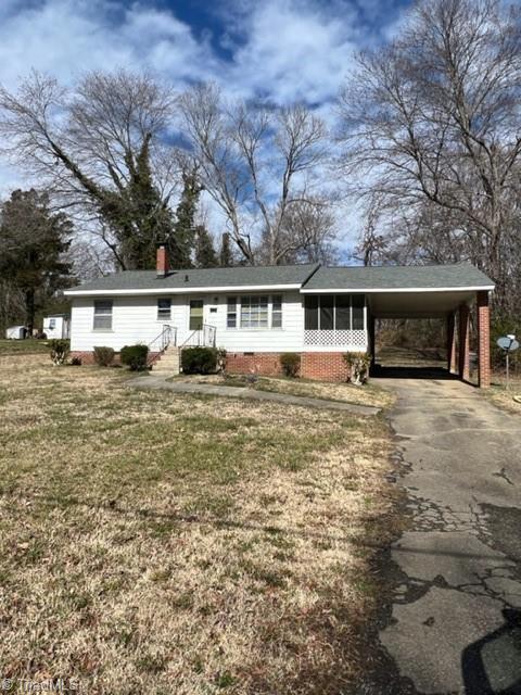 830 Summit Avenue Reidsville, NC 27320 - Photo 1 of 9