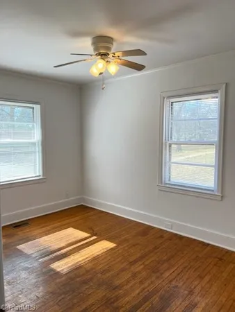 $950 | 830 Summit Avenue, Reidsville, NC 27320
