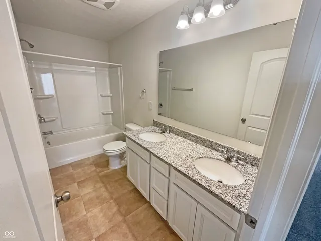 $489,000 | 5494 Dunhaven Road, Westfield, IN 46062