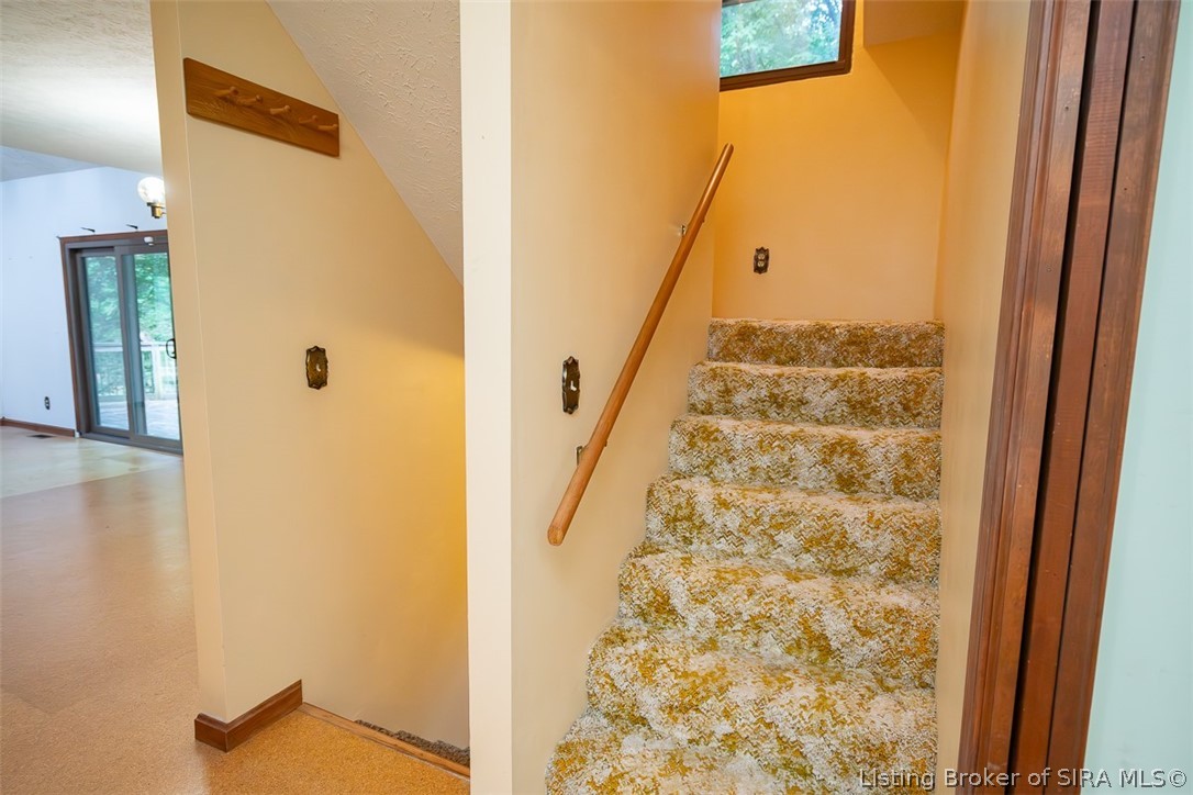 7587 Starlight Road Floyds Knobs, IN 47119 - Photo 51 of 99