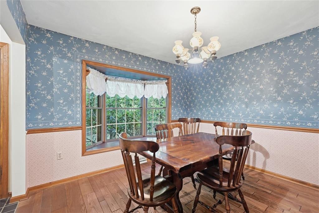 137 Spring Valley Road Valencia, PA 16059 - Photo 13 of 48