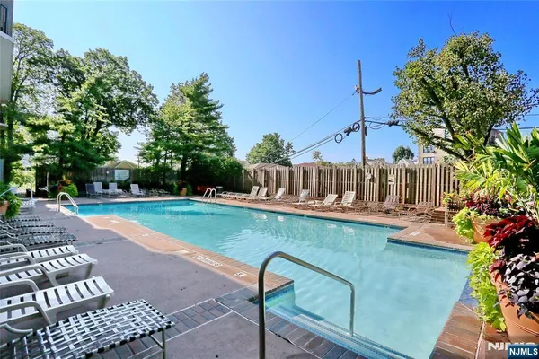 $395,000 | 770 Anderson Avenue, Unit 5F, Cliffside Park, NJ 07010