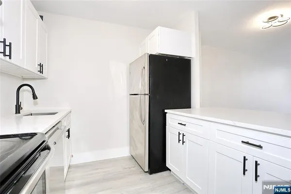 $395,000 | 770 Anderson Avenue, Unit 5F, Cliffside Park, NJ 07010