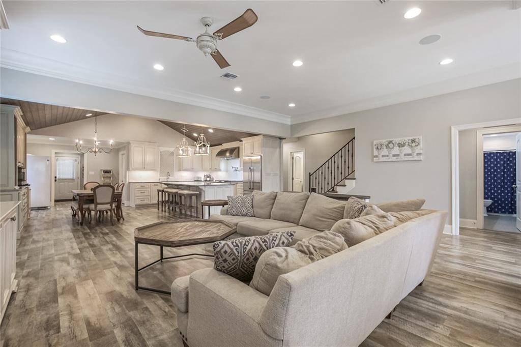 8700 Chretien Point Place River Ridge, LA 70123 - Photo 6 of 36 Gallery Image 6