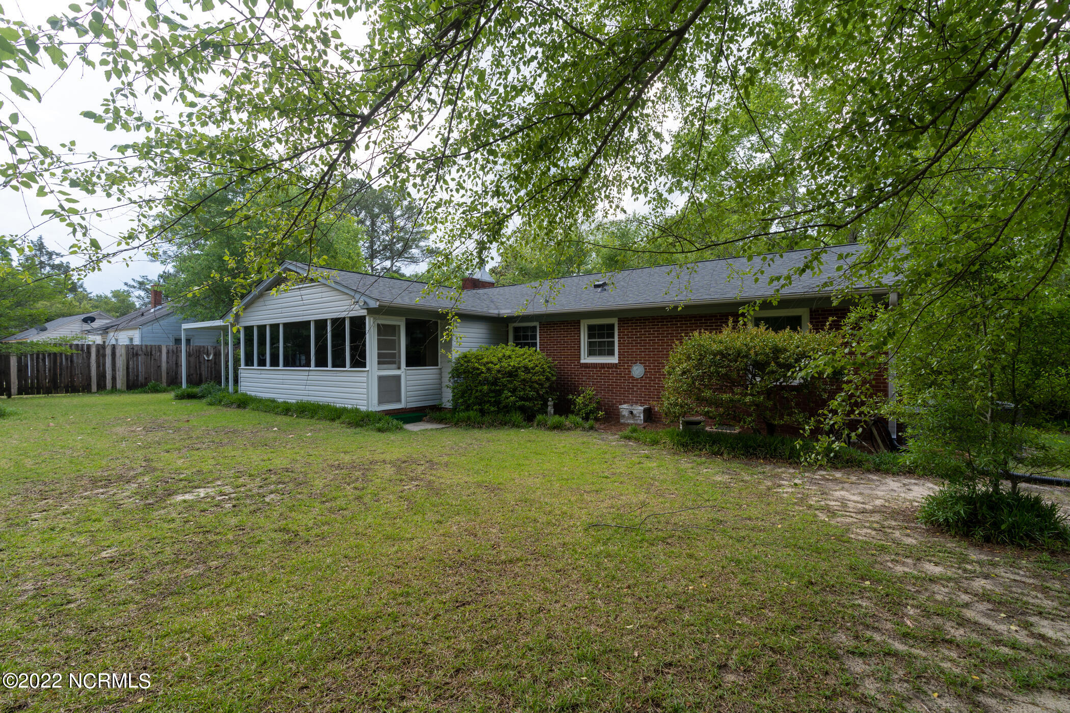 426 Elizabeth Avenue Rockingham, NC 28379 - Photo 32 of 38 DSC07631