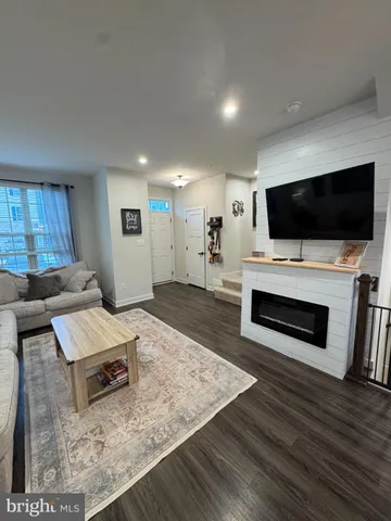 $2,900 | 10706 Lamoka Lane, New Market, MD 21774