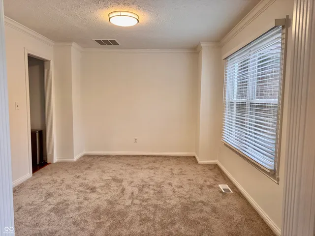 $639,000 | 11458 Sutton Pl Drive West, Carmel, IN 46032