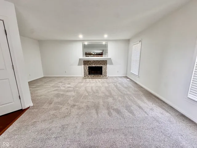 $639,000 | 11458 Sutton Pl Drive West, Carmel, IN 46032