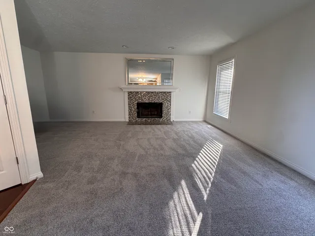 $639,000 | 11458 Sutton Pl Drive West, Carmel, IN 46032