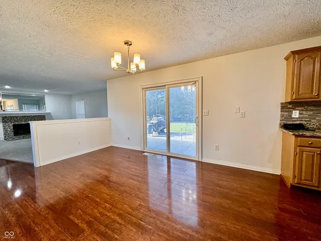 $639,000 | 11458 Sutton Pl Drive West, Carmel, IN 46032