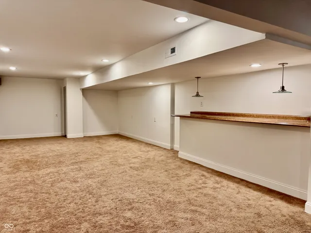 $639,000 | 11458 Sutton Pl Drive West, Carmel, IN 46032