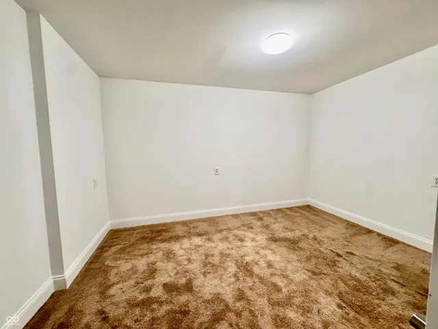 $639,000 | 11458 Sutton Pl Drive West, Carmel, IN 46032