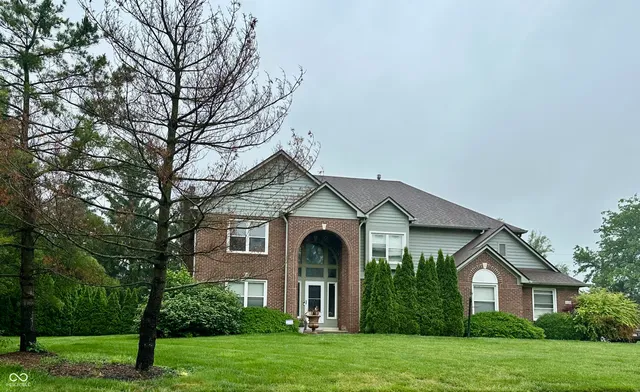$639,000 | 11458 Sutton Pl Drive West, Carmel, IN 46032
