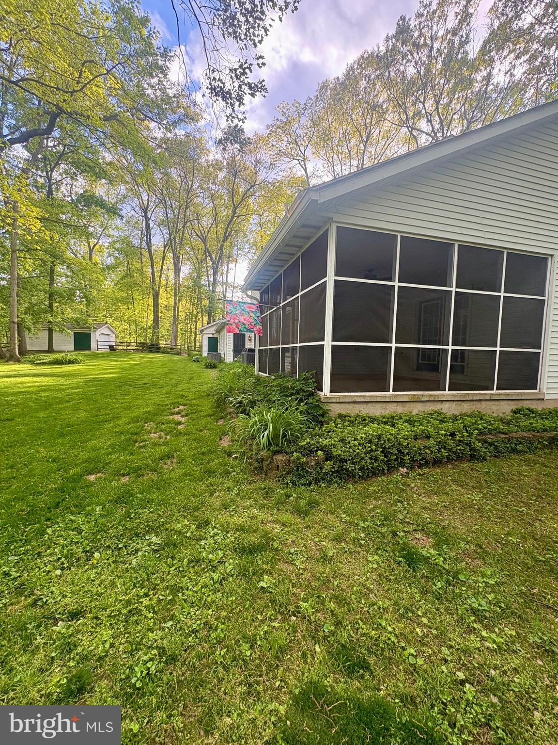 2055 Manchester Road Westminster, MD 21157 - Photo 9 of 48