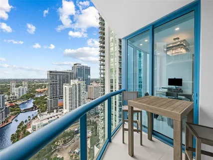 $1,700,000 | 333 Las Olas Way, Unit 3106, Fort Lauderdale, FL 33301