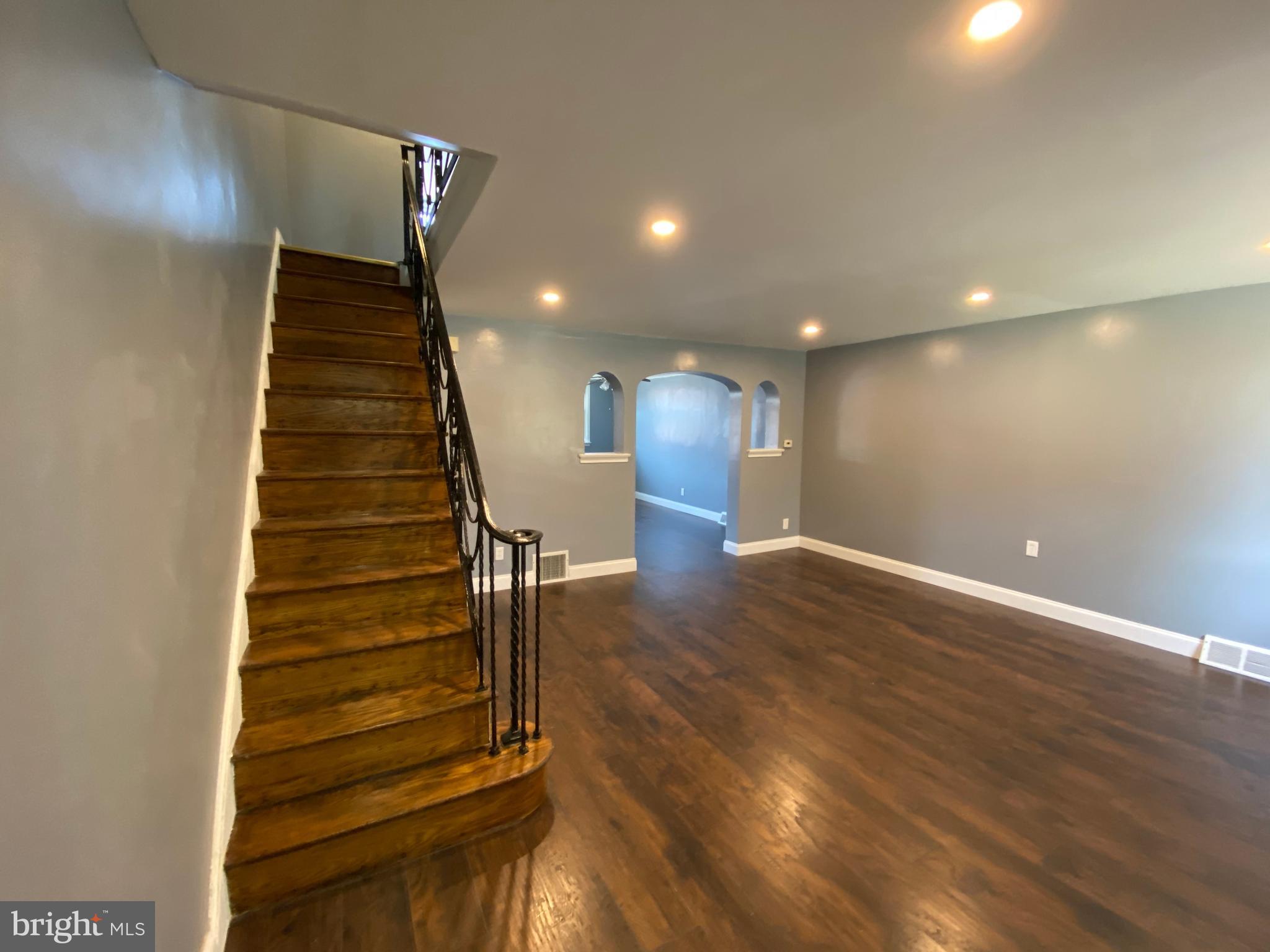 2620 Elbridge Street Philadelphia, PA 19149 - Photo 3 of 13