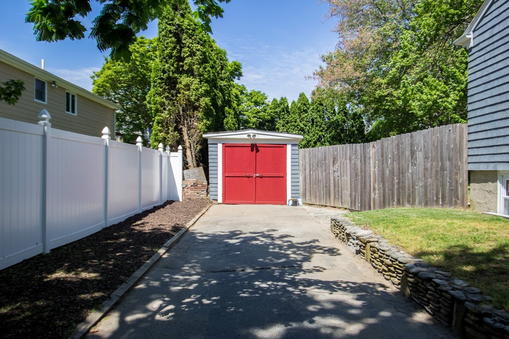 309 Renaud Street Fall River, MA 02721 - Photo 4 of 14 Gallery Image 4
